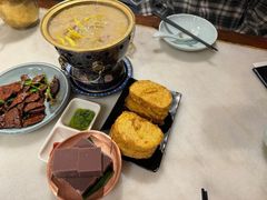 裹蛋馒头片-小吊梨汤·北京菜·烤鸭(双井乐成中心店)