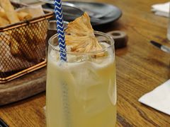 -BOURBON 玻本美式餐厅酒吧(虹桥新天地店)