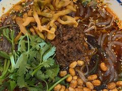 -蓉李记成都名小吃(武汉经开万达店)