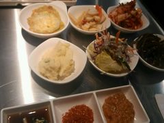 -韩聚屋韩国烤肉餐厅(新北万达店)