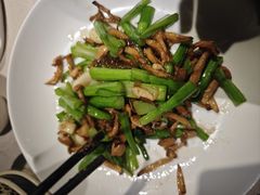 -京味斋·北京烤鸭(华威桥北工大店)