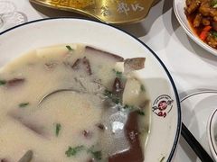 -鑫郭氏·南昌20年大排档·小龙虾羊蝎子(潮阳里店)