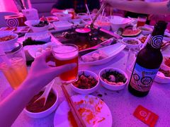 -海底捞火锅(杭州庆春路夜宵主题店)