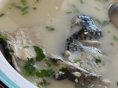 -美顺香食府鱼头老店(雪野湖店)