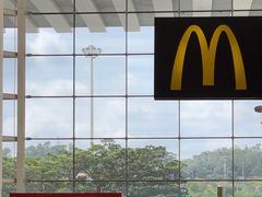 -麦当劳(深圳北站高铁店)