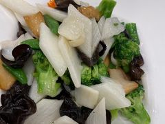 -金时代顺风大酒店(临港百联店)