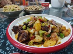 -味老大土碗菜(中山三路店)