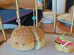 -亚龙湾希尔顿自助餐厅·海鲜·烧烤·沙滩BBQ·现场乐队
