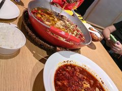 -渝信川菜 · 川味家常菜(财富购物中心店)