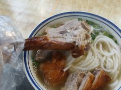 -香辉食馆(新兴路店)