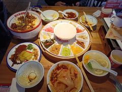 -怪噜范·老贵阳街头名小吃(汇金星力城店)