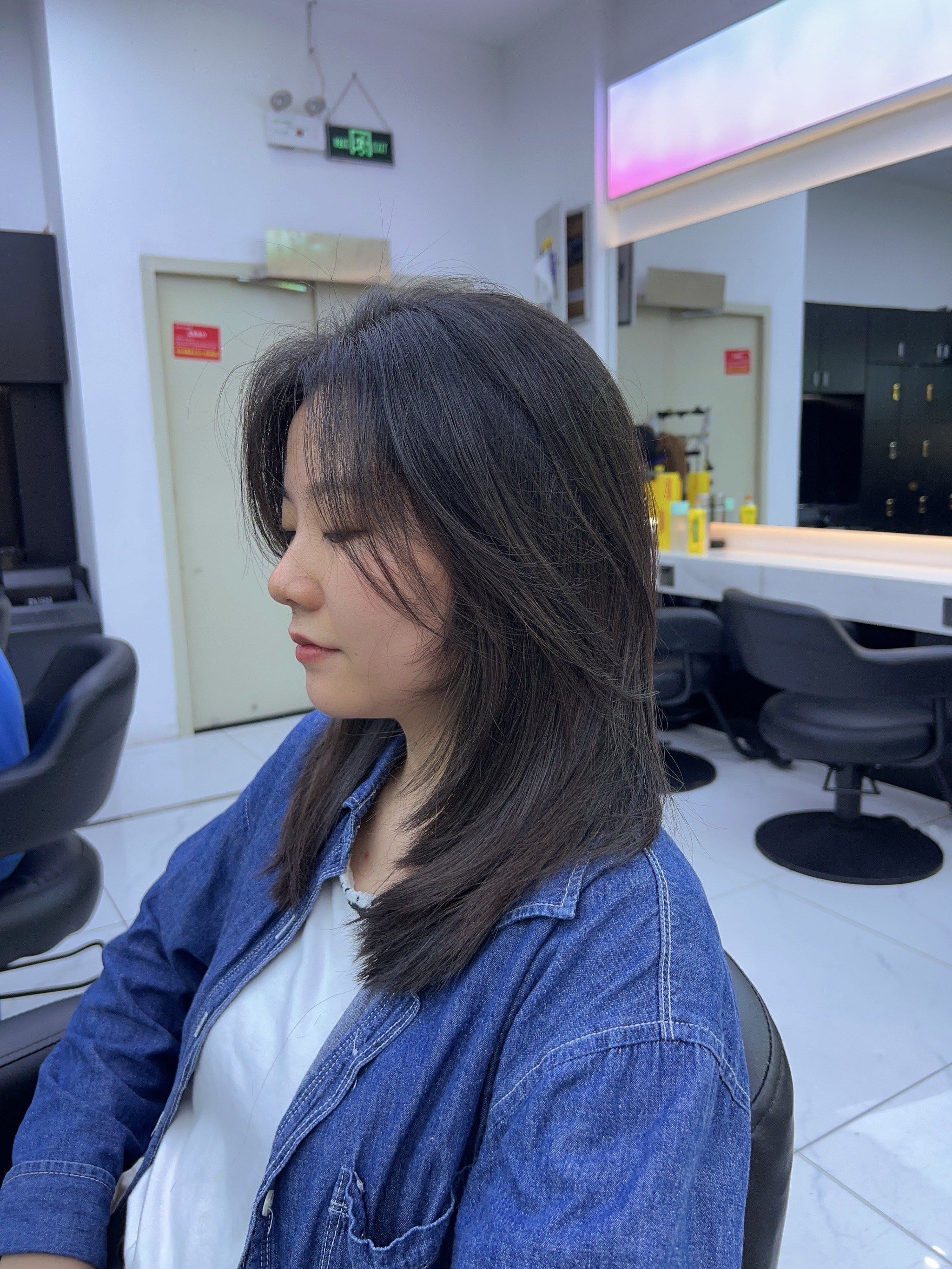 圆脸方脸女生发型推荐