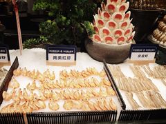 -钱小奴海鲜自助黑金店(杭州滨江龙湖店)