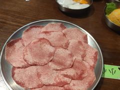 牛舌-·缸桶屋·韩式牛肋条自助烤肉(西湖D11店)