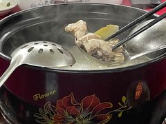 -花苑美食横琴生蚝火锅(拱北粤华路店)