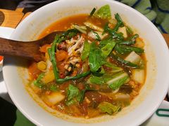 招牌小锅米线-一坐一忘云南菜(嘉里中心店)