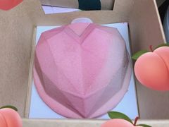 粉爱草莓甜心蛋糕-星巴克(广州番禺钻汇广场分店)