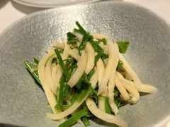 冬笋炒时蔬-荣轩(新荣记环球金融中心店)