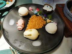 梦幻森林-蜜桃花开·中西融合菜E&W(南长街店)