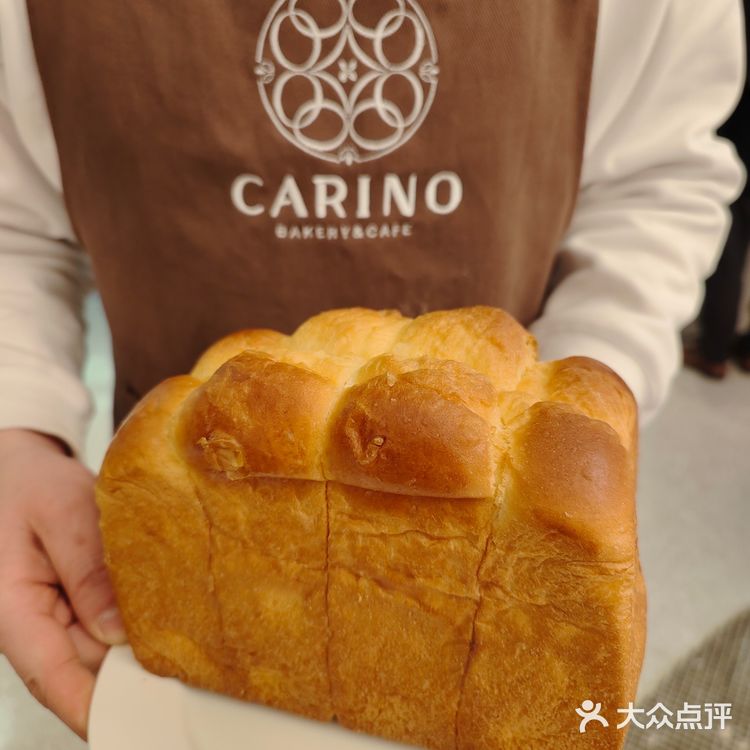 布丁塔界天花板来啦(o^^o)就在芮欧百货