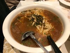 雪菜肉丝面-昆山金鹰尚美酒店·金鹰贵宾楼