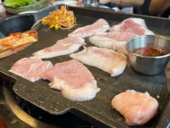 -Dombe豚(黑猪肉街店)
