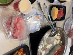 -尚品海鲜肥牛自助火锅(湖明店)