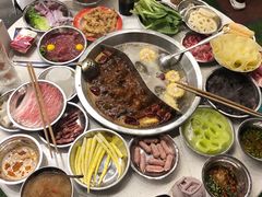 -老成都市井火锅阿泥頭火锅公司(海宁长安佳源中心广场店)