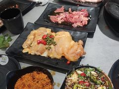 -啊美丽炭火烤肉(滑翔一店)