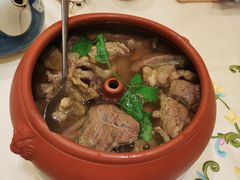 -沙龙酒家