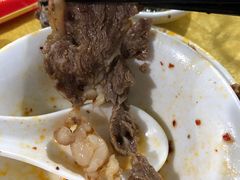 -五洞培记山庄·鲜牛肉火锅