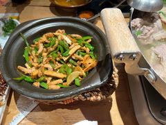 -川堂风·跷脚牛肉·乐山爆炒(宝山日月光店)