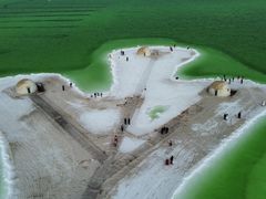 -察尔汗盐湖