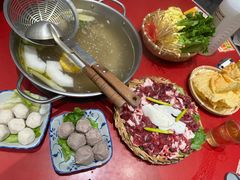 -潮汕·草根牛肉档(上海荟聚城市集市店)