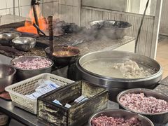-正宗杨记普洱酸醋米线(总店)