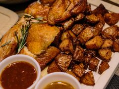 -Common Table · Brunch & Coffee