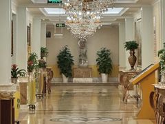 -汤泉良子.足疗按摩.SPA(中关村店)