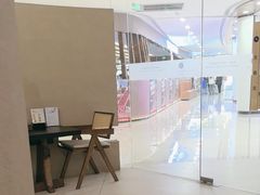 -灸春堂·艾灸·痛症·整脊连锁(之江银泰店)