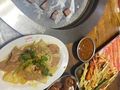 -三肥两瘦烤肉(鹿城店)