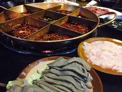 -炭火功夫烤鱼·小龙虾音乐餐吧(新风街店)