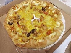 葡式咖喱鸡肉芝心披萨-必胜客(中山北路宅急送店)