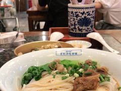 -湘下佬老长沙吃货铺(广场莱斯店)