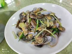 -鹏城人家海鲜酒家·23年老字号(较场尾店)