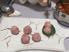 -红鼎豆捞·非遗鲍皇汤火锅(宝丰路店)