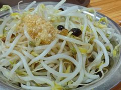 烫豆芽-歪头牛肉(金龙壹号店)