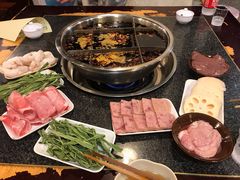 -邓莽子老火锅(中兴路总店)