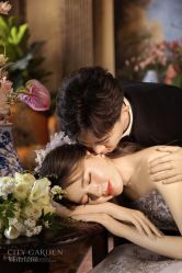 -城市花园婚纱摄影