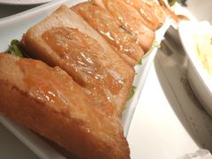 -新大咀港式茶餐厅(宝山万达店)