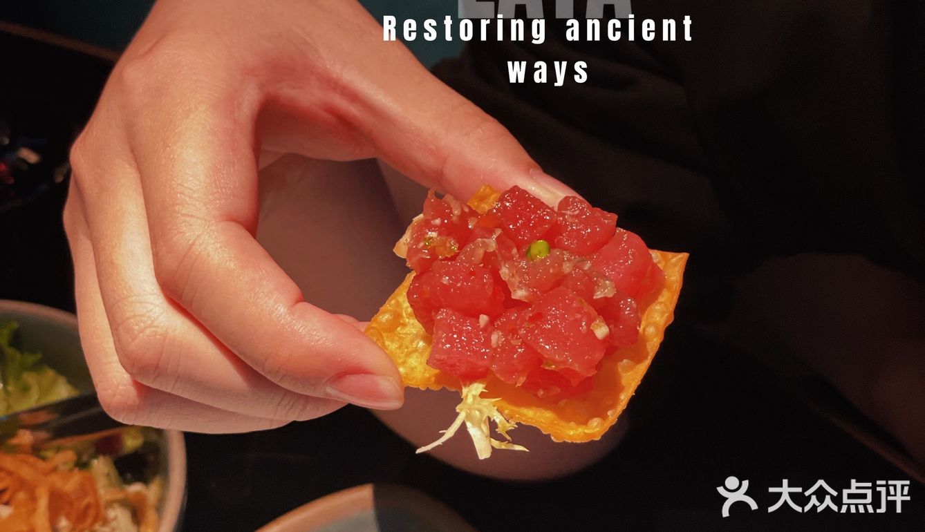 坠浪漫约会西餐厅｜EATA牛肉酒廊