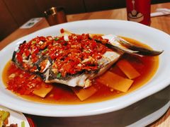 剁椒鱼头-胡子大厨·超级小炒肉(晶耀前滩店)